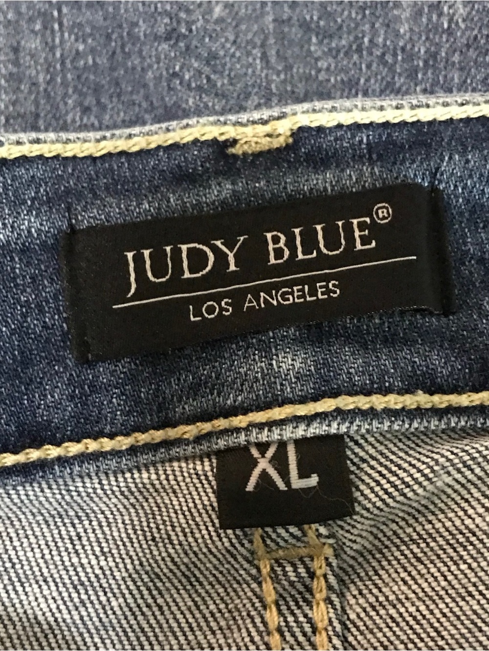 BNWT Judy Blue High Waisted Denim Shorts - Picture 4 of 8